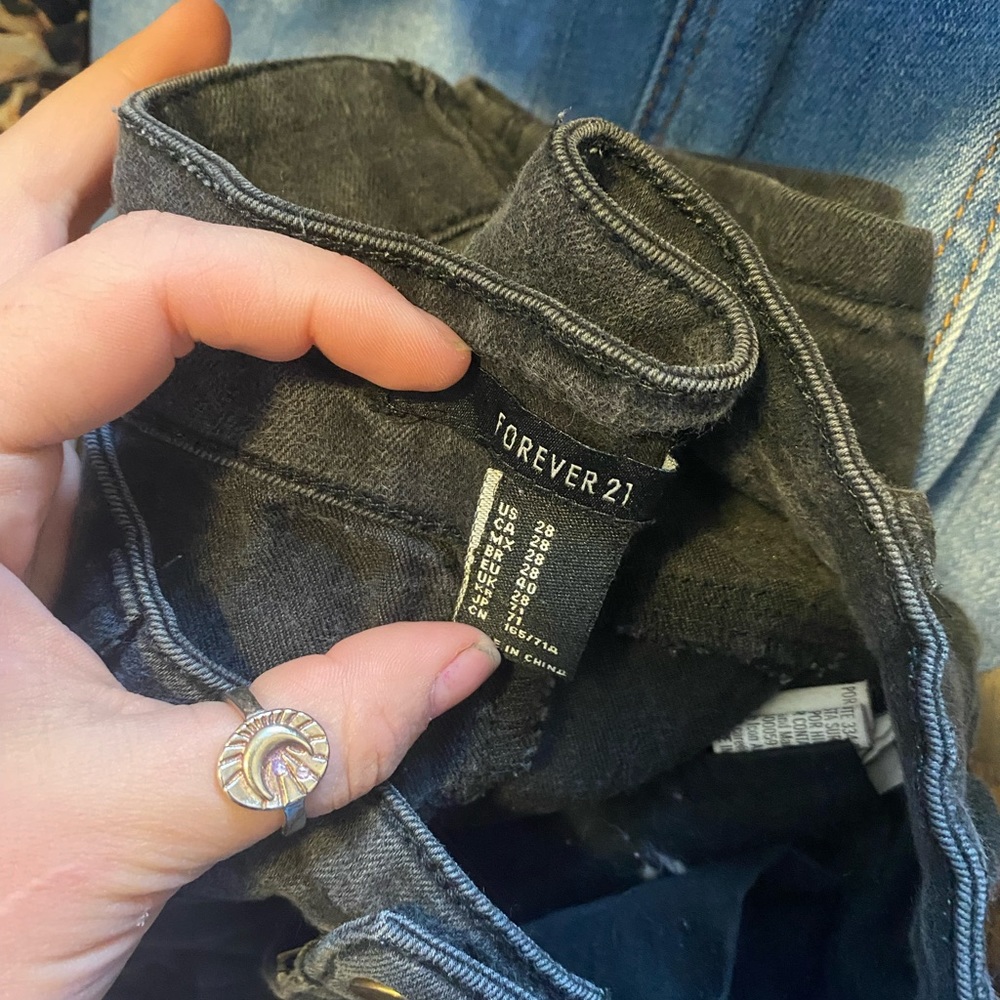 Stretchy black skinny jeans